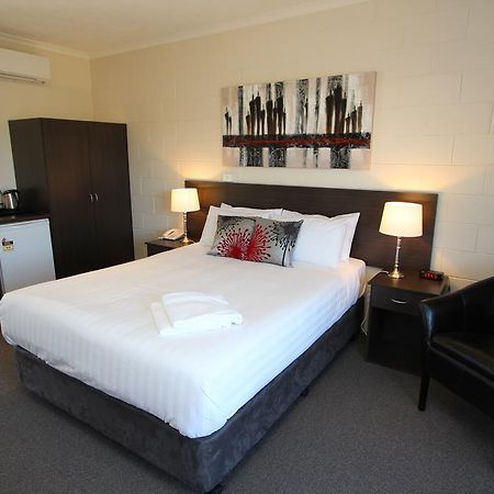 Gol Gol Mildura Riverview Motel חדר תמונה