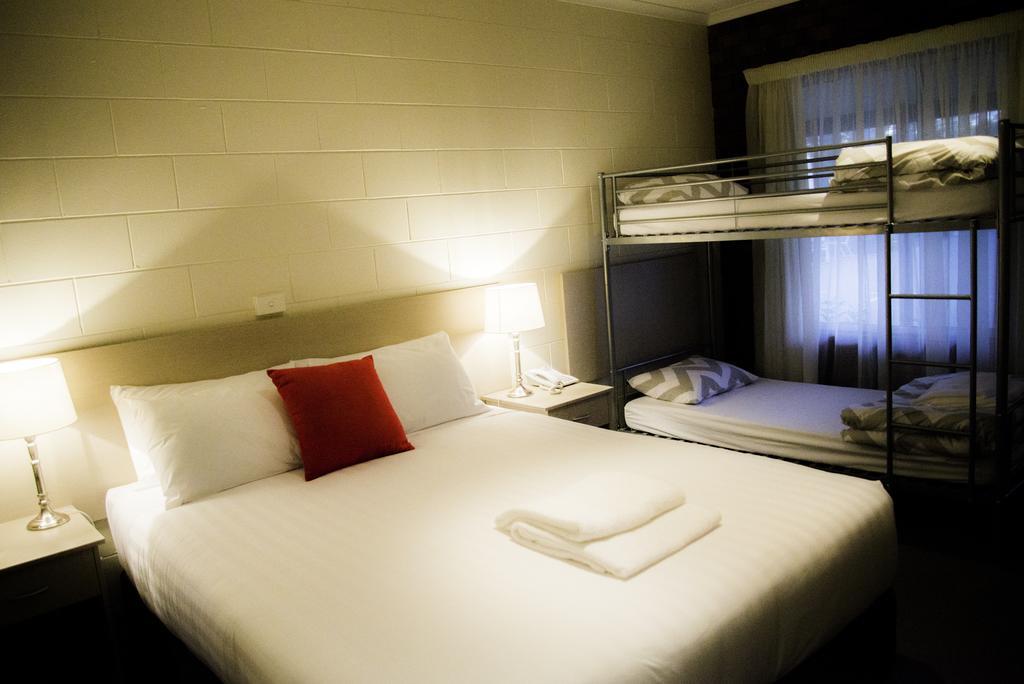 Gol Gol Mildura Riverview Motel חדר תמונה
