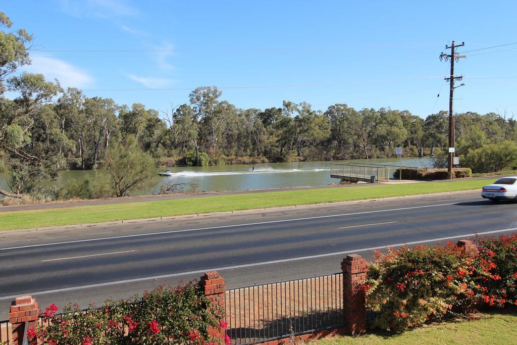 Gol Gol Mildura Riverview Motel מראה חיצוני תמונה